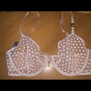 Victoria’s Secret bra
